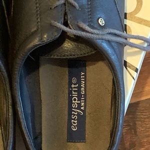 Easy Spirit leather anti-gravity Oxford like new